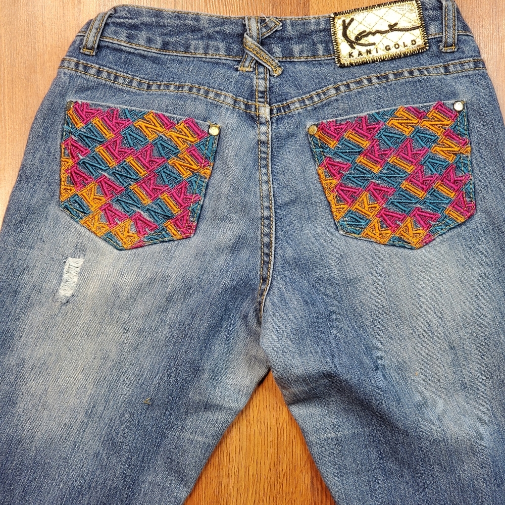 Kani Gold Embroidered womens vintage Size 5/6 Jean